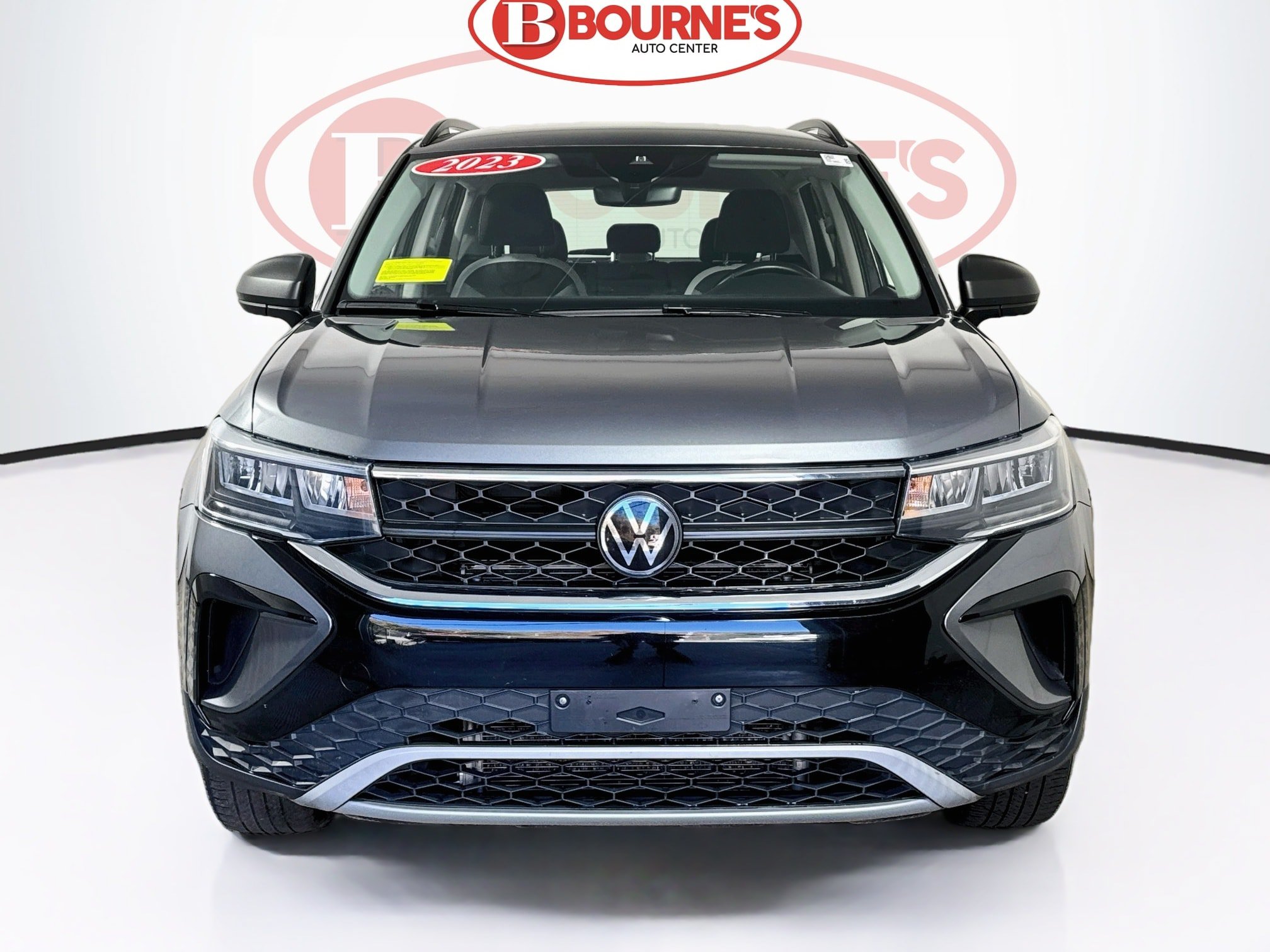 Used 2023 Volkswagen Taos S w/ Driver Assistance Package AWD/4WD image 5
