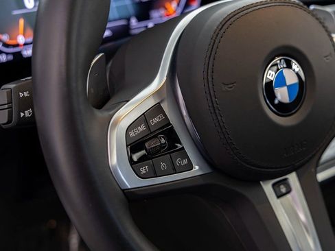 Certified 2025 BMW X4 xDrive30i w/ Premium Package image 17