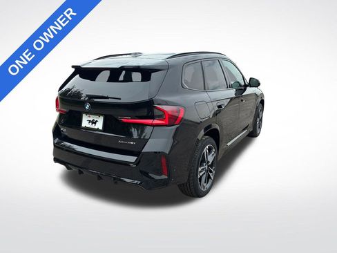 Used 2023 BMW X1 xDrive28i w/ M Sport Package AWD/4WD image 3
