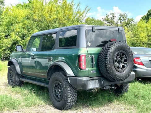 Used 2022 Ford Bronco Wildtrak image 3