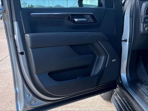 New 2026 Chevrolet Tahoe Premier w/ Sun And Tow Package image 11