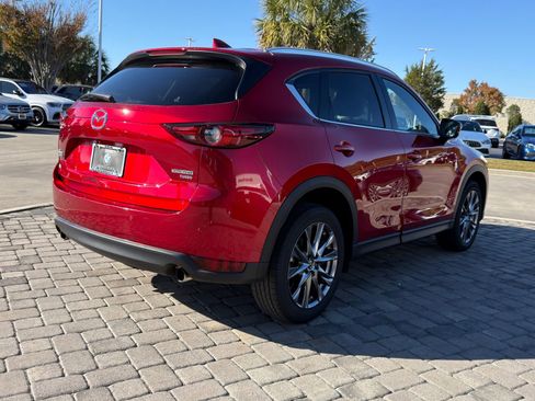 Used 2021 MAZDA CX-5 Signature image 8