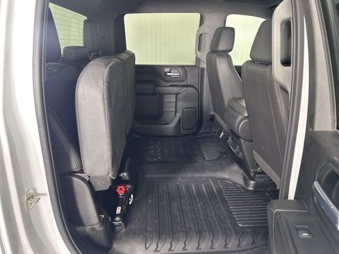 Used 2022 Chevrolet Silverado 3500 W/T image 15
