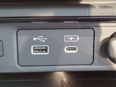 Used 2023 Honda CR-V EX-L image 21