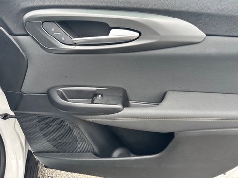 Used 2025 Alfa Romeo Tonale image 14