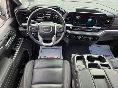 Used 2025 GMC Sierra 1500 SLT AWD/4WD image 14