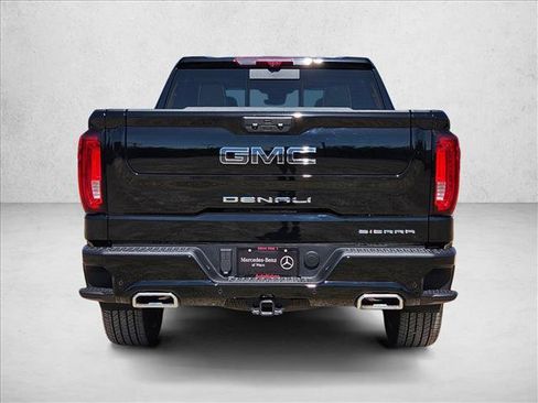 Used 2026 GMC Sierra 1500 Denali Ultimate AWD/4WD image 7