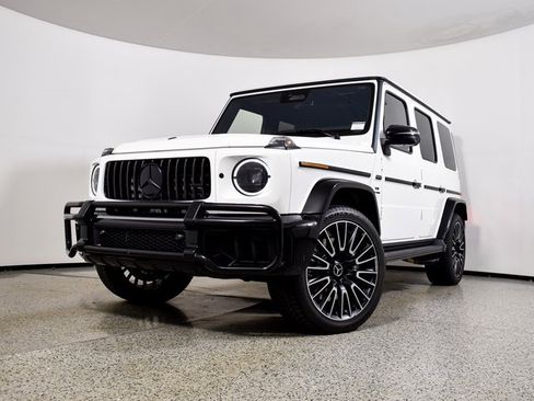 Used 2025 Mercedes-Benz G 63 AMG 4MATIC image 2