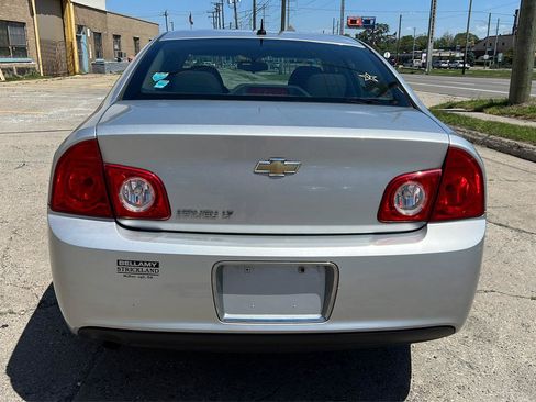 Used 2011 Chevrolet Malibu LT w/ Power Convenience Package FWD image 6