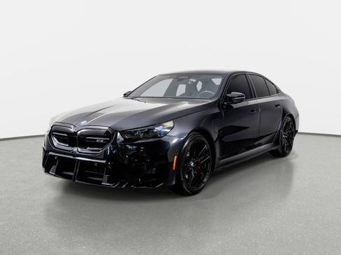 Used 2025 BMW M5 w/ Executive Package AWD/4WD image 11