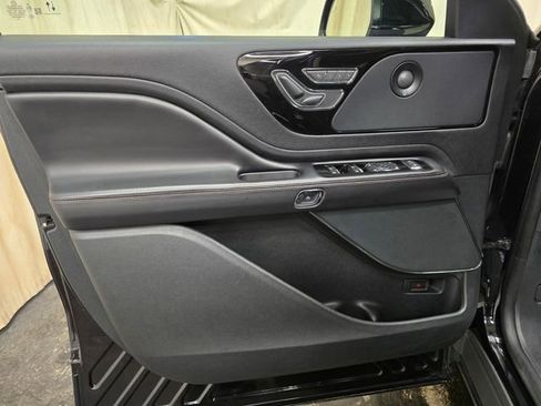 Used 2021 Lincoln Aviator Reserve w/ Equipment Group 201A image 14