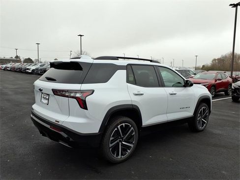 New 2026 Chevrolet Equinox RS w/ LPO, Floor Liner Package image 3