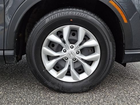 Used 2025 Honda CR-V LX image 8