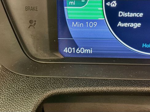 Used 2023 Chevrolet Bolt LT w/ Infotainment Package FWD image 19