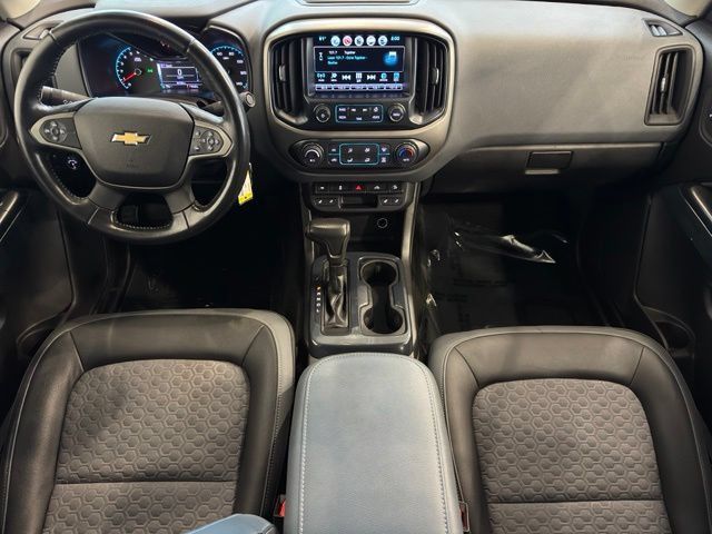 Used 2018 Chevrolet Colorado Z71 AWD/4WD image 11