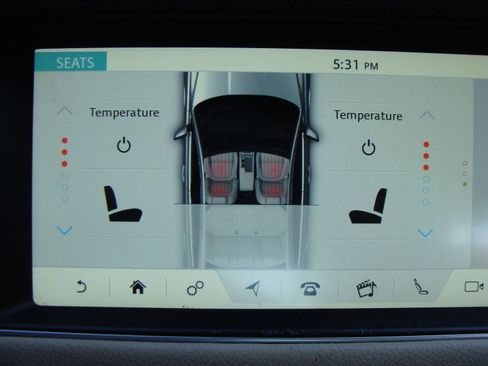 Used 2017 Jaguar XF Prestige image 22