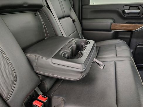 Used 2022 Chevrolet Silverado 3500 High Country w/ Technology Package image 35