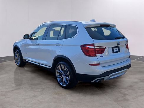 Used 2017 BMW X3 xDrive28i image 6