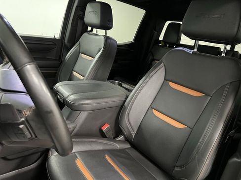 Used 2024 GMC Sierra 1500 AT4 image 24