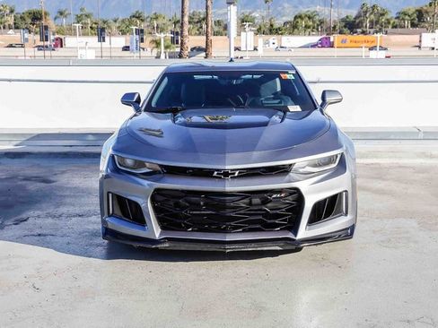 Used 2022 Chevrolet Camaro ZL1 image 3