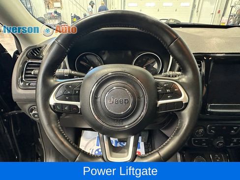 Used 2018 Jeep Compass Limited w/ Navigation Group image 17