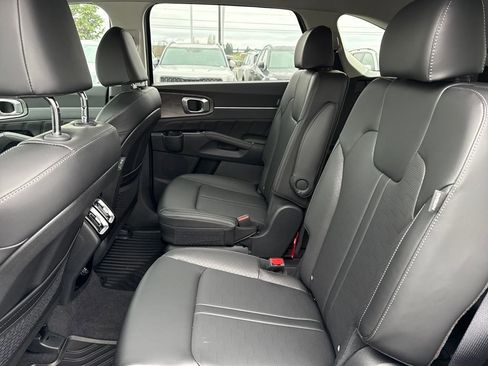 New 2025 Kia Sorento SX image 18