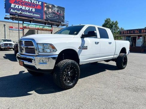 Used 2016 RAM 2500 Big Horn AWD/4WD image 2
