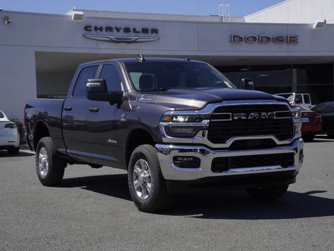 New 2026 RAM 2500 Big Horn AWD/4WD image 2