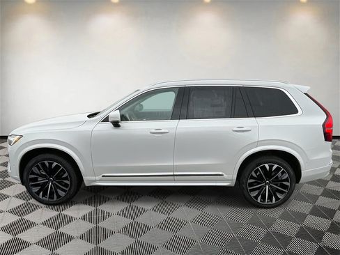 Certified 2026 Volvo XC90 B6 Ultra AWD/4WD image 6