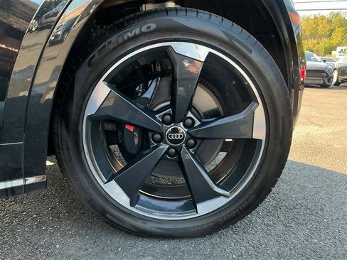 Used 2019 Audi SQ5 Prestige w/ Prestige Package AWD/4WD image 15