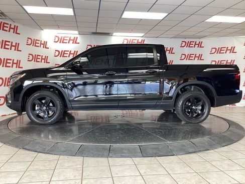 Used 2023 Honda Ridgeline Black Edition image 4