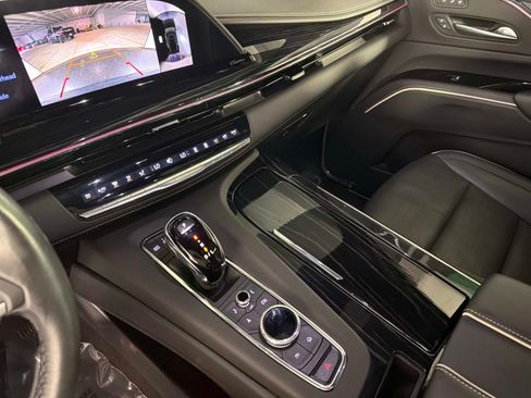 Used 2024 Cadillac Escalade ESV Sport w/ Touring Package AWD/4WD image 44