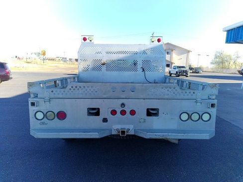 Used 2010 Ford F450 4x4 Crew Cab Super Duty image 4