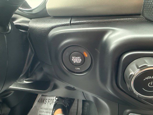 Certified 2022 Jeep Wrangler Unlimited Sport AWD/4WD image 21