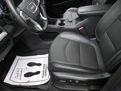 Used 2023 GMC Terrain SLT w/ Tech Package FWD image 15