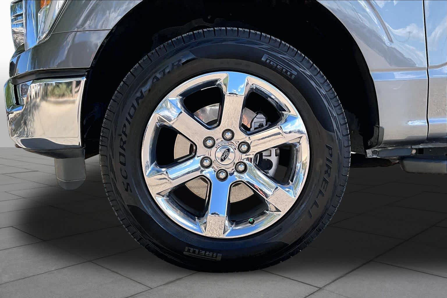 Used 2022 Ford F150 XLT w/ Equipment Group 302A High AWD/4WD image 11