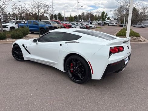 Used 2019 Chevrolet Corvette Stingray Coupe RWD image 4