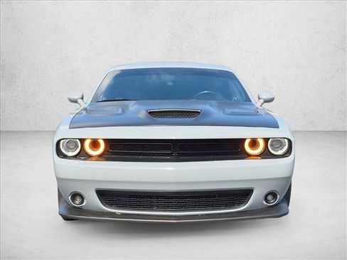 Used 2022 Dodge Challenger R/T Scat Pack RWD image 2
