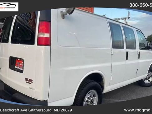 Used 2013 GMC Savana 2500 w/ Cold Climate Package RWD image 4