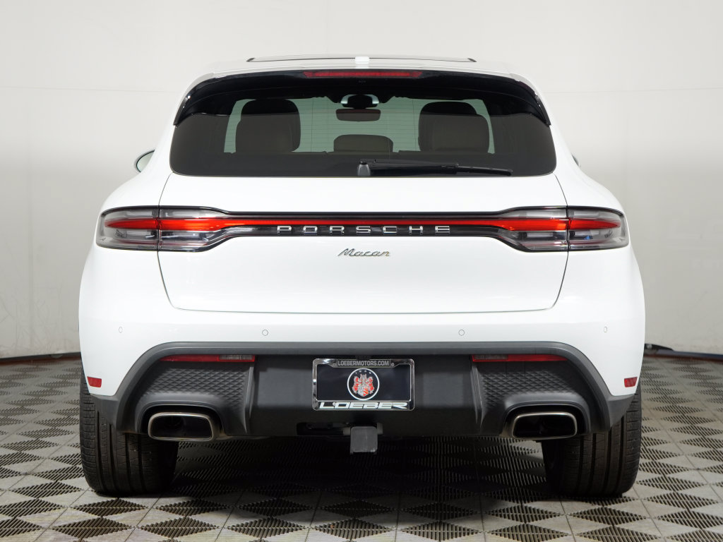 Certified 2025 Porsche Macan AWD/4WD image 6