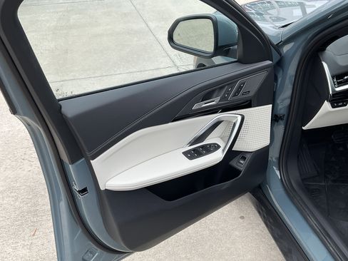 New 2026 BMW X2 xDrive28i w/ Technology Package image 8