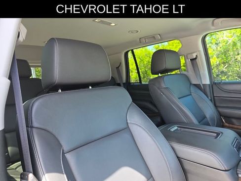Used 2018 Chevrolet Tahoe LT w/ Luxury Package RWD image 11