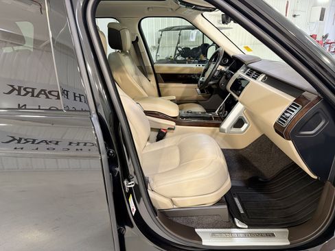 Used 2022 Land Rover Range Rover Westminster Edition image 29