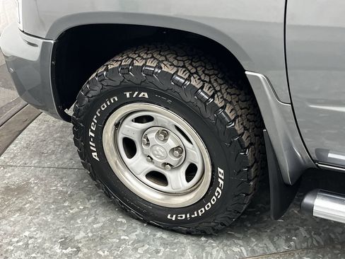 Used 2011 Dodge Dakota ST image 21