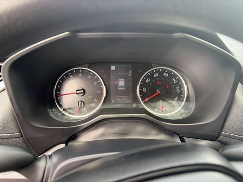 Used 2022 Toyota RAV4 XLE AWD/4WD image 19