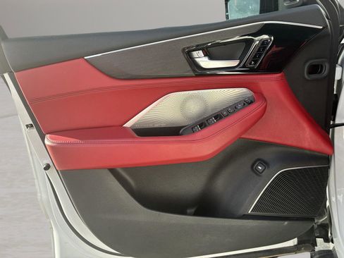 Used 2022 Acura MDX Type S image 18