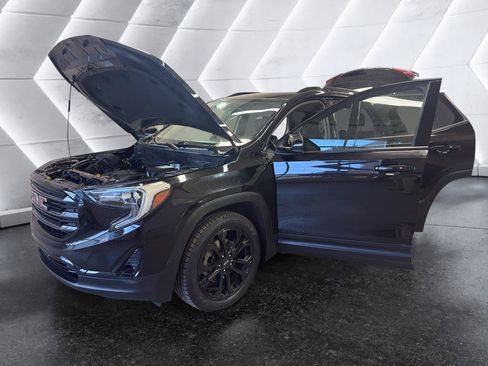Used 2019 GMC Terrain SLT w/ Preferred Package FWD image 9