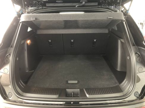 Used 2025 Chevrolet Trax RS w/ Driver Confidence Package FWD image 8