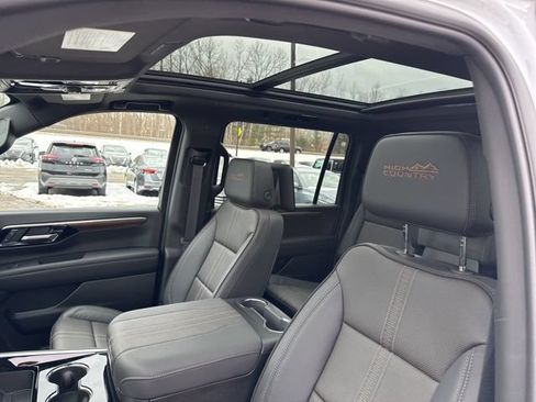New 2026 Chevrolet Suburban High Country AWD/4WD image 72