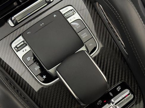 Used 2022 Mercedes-Benz GLE 63 AMG S image 40